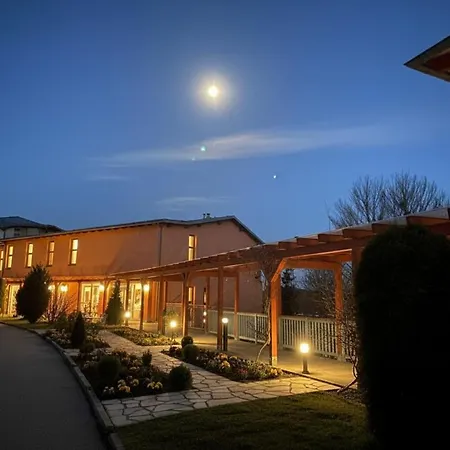 Knappenberg 3* Ober-Gossen